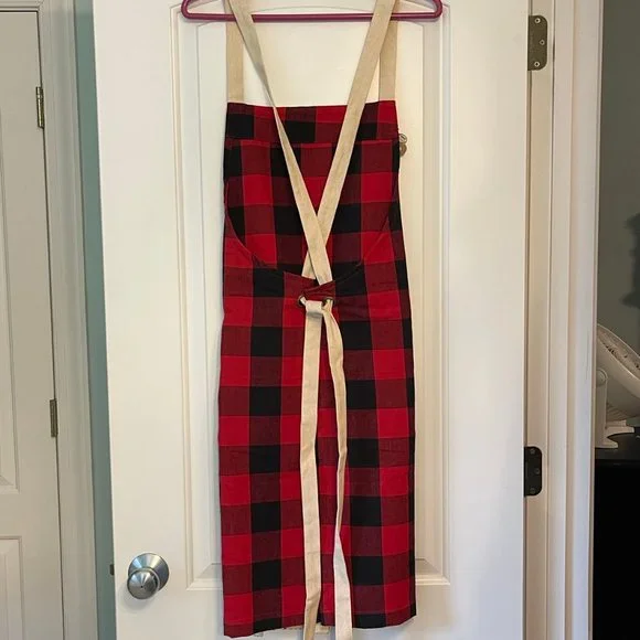 NWT MUD PIE Kitchen Apron W/ Pockets Christmas Holidays "EAT, DRINK & BE MERRY" - Picture 2 of 6